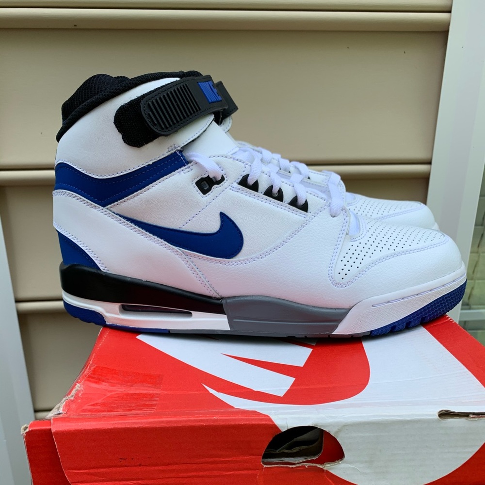 Rare Vintage Nike Air Revolution Size 11
